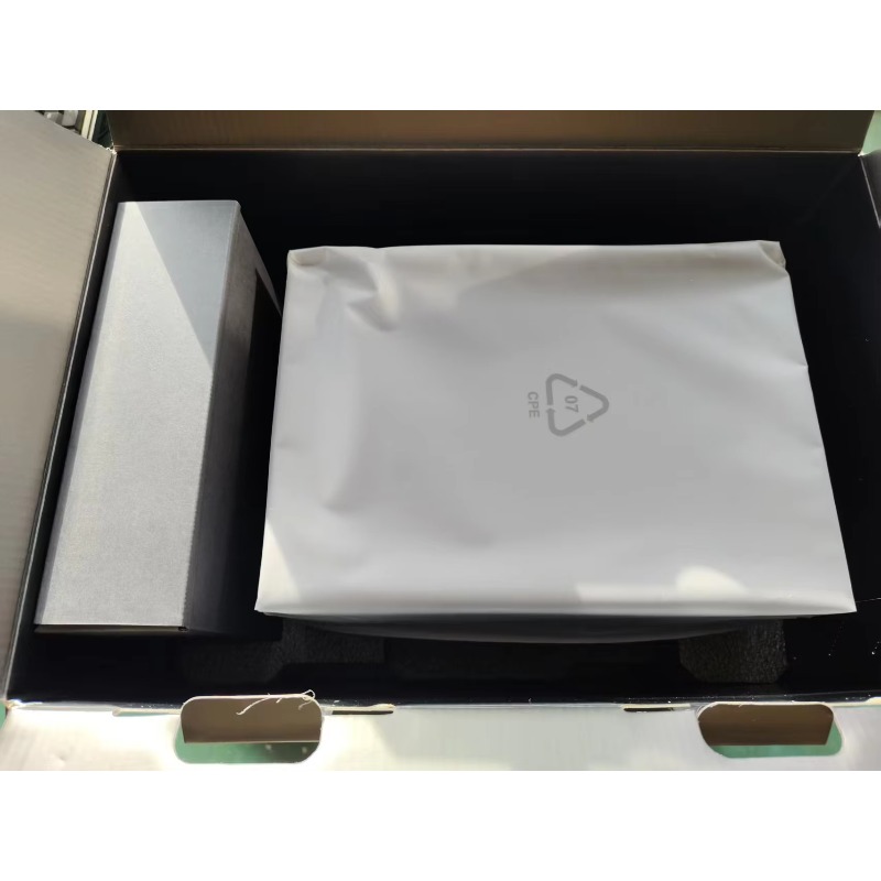 Server NAS U-GREEN DXP4800 Pro - Ddr5 8Gb recensione e prezzo